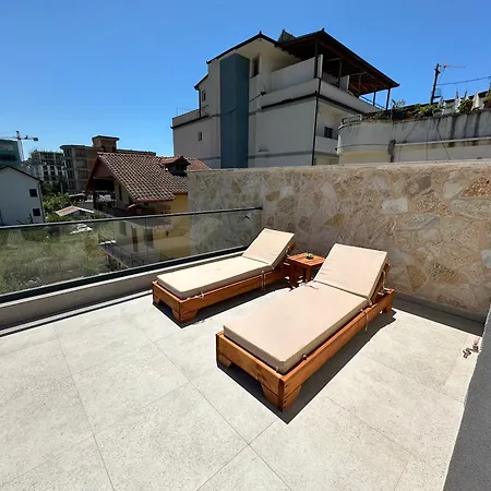 Hotel Sara *